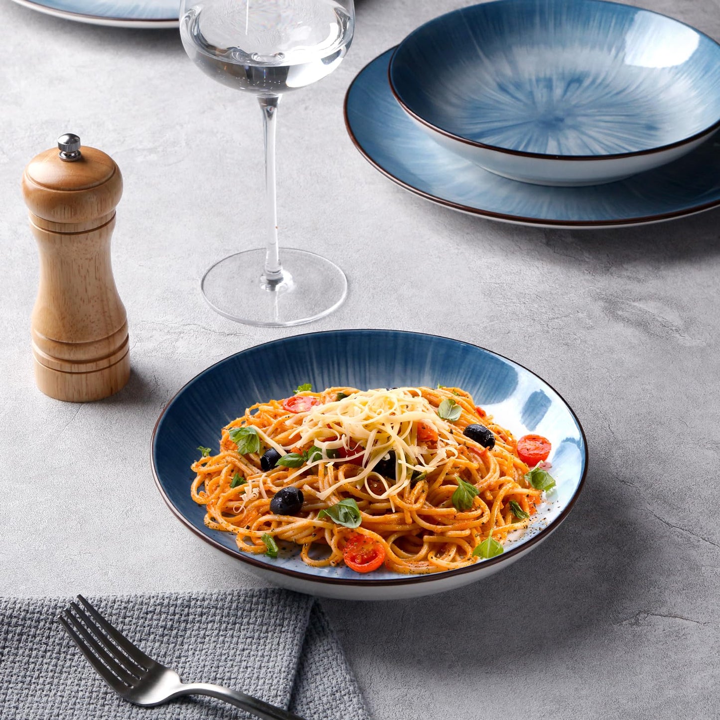 NUTRIUPS 10.5''Dinner Plates Set of 4, 26.5cm Dinner Plates Ceramic, Salad Plates, Blue Plates-Microwave & Dishwasher Safe