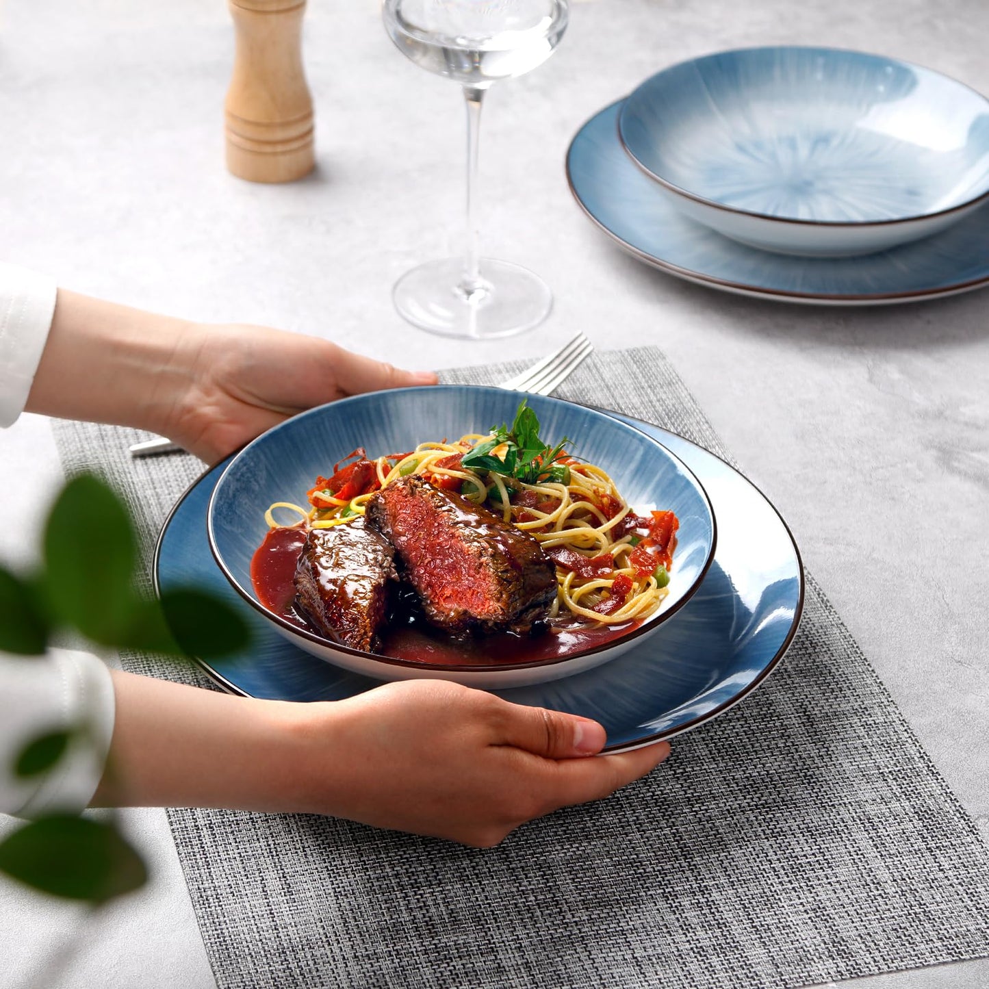 NUTRIUPS 10.5''Dinner Plates Set of 4, 26.5cm Dinner Plates Ceramic, Salad Plates, Blue Plates-Microwave & Dishwasher Safe