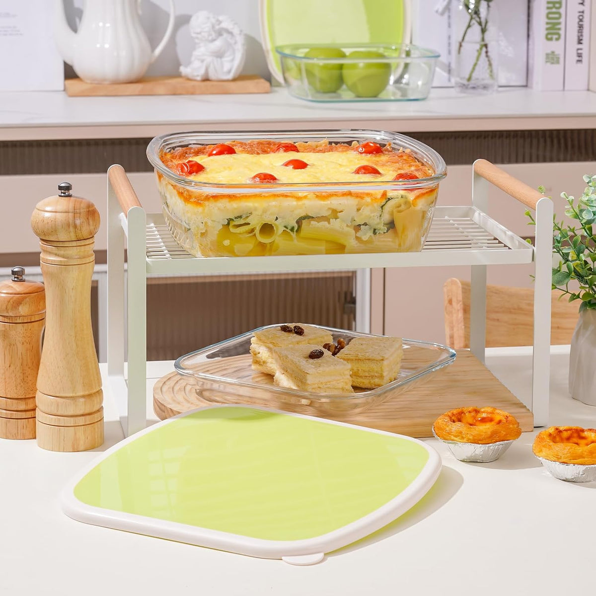 NUTRIUPS Glass Baking Dish with BPA Free Lids, Square Baking Pan, Glass Casserole Dish for Oven Dishwasher Safe, Baking Pan for Lasagna, Risotto (Yellow White Contrast, 2 Pack, 2.6L)