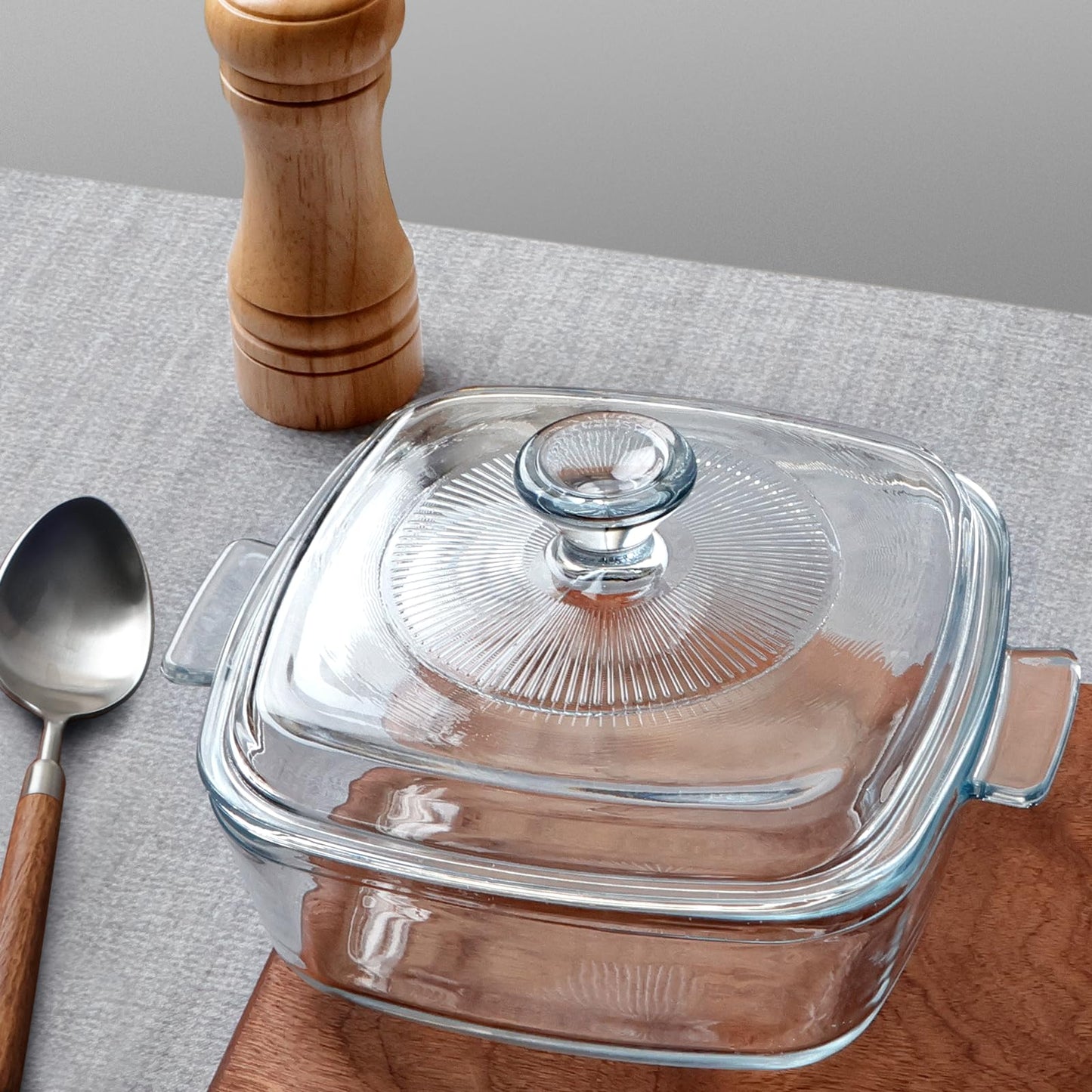 NUTRIUPS 0.8L Glass Casserole Dish with Lid (25oz/5.9in-Mini)