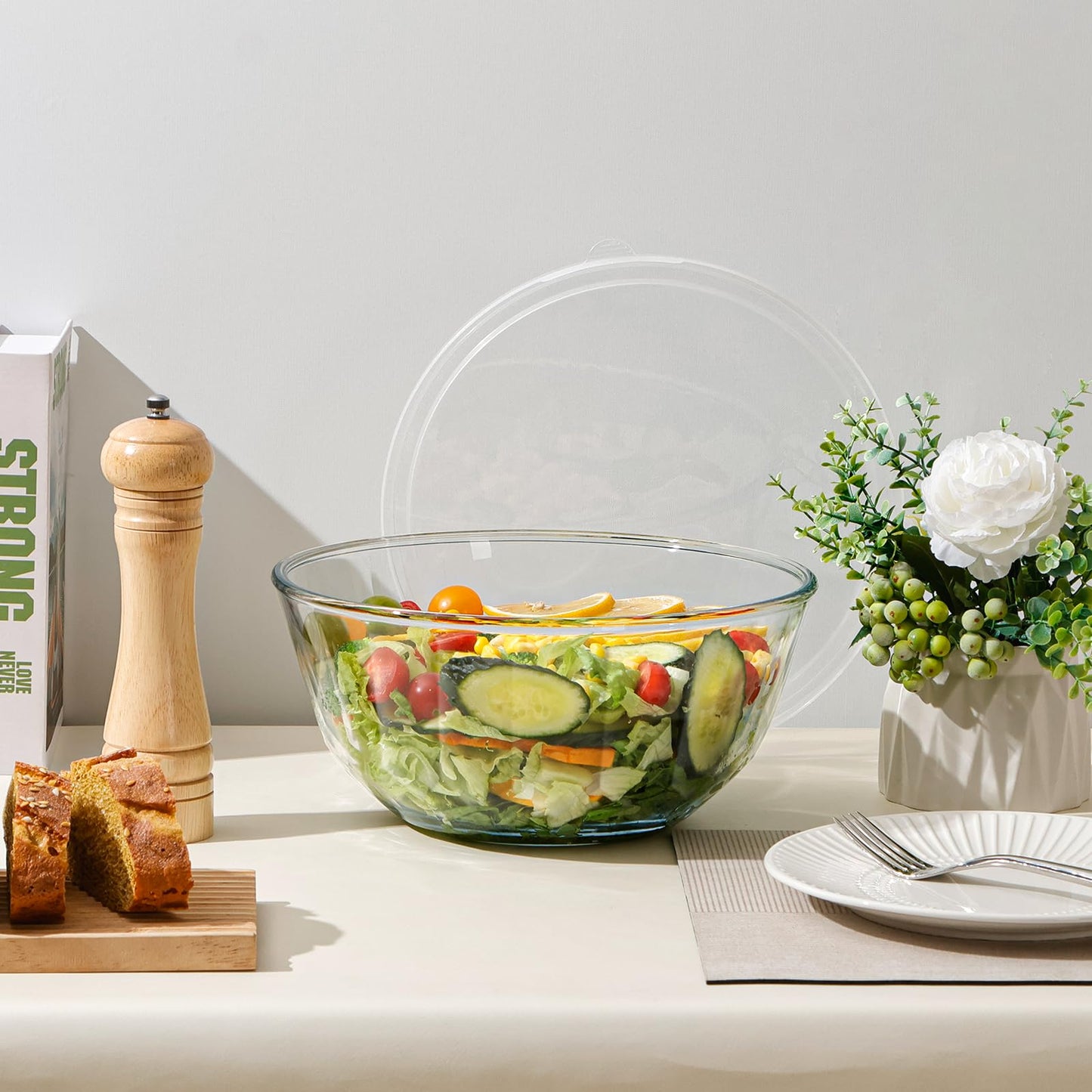 NUTRIUPS 4.7 Quart Large Glass Mixing Bowl with Lid, Deep Big Glass Bowl Large Salad Bowl (White-A)