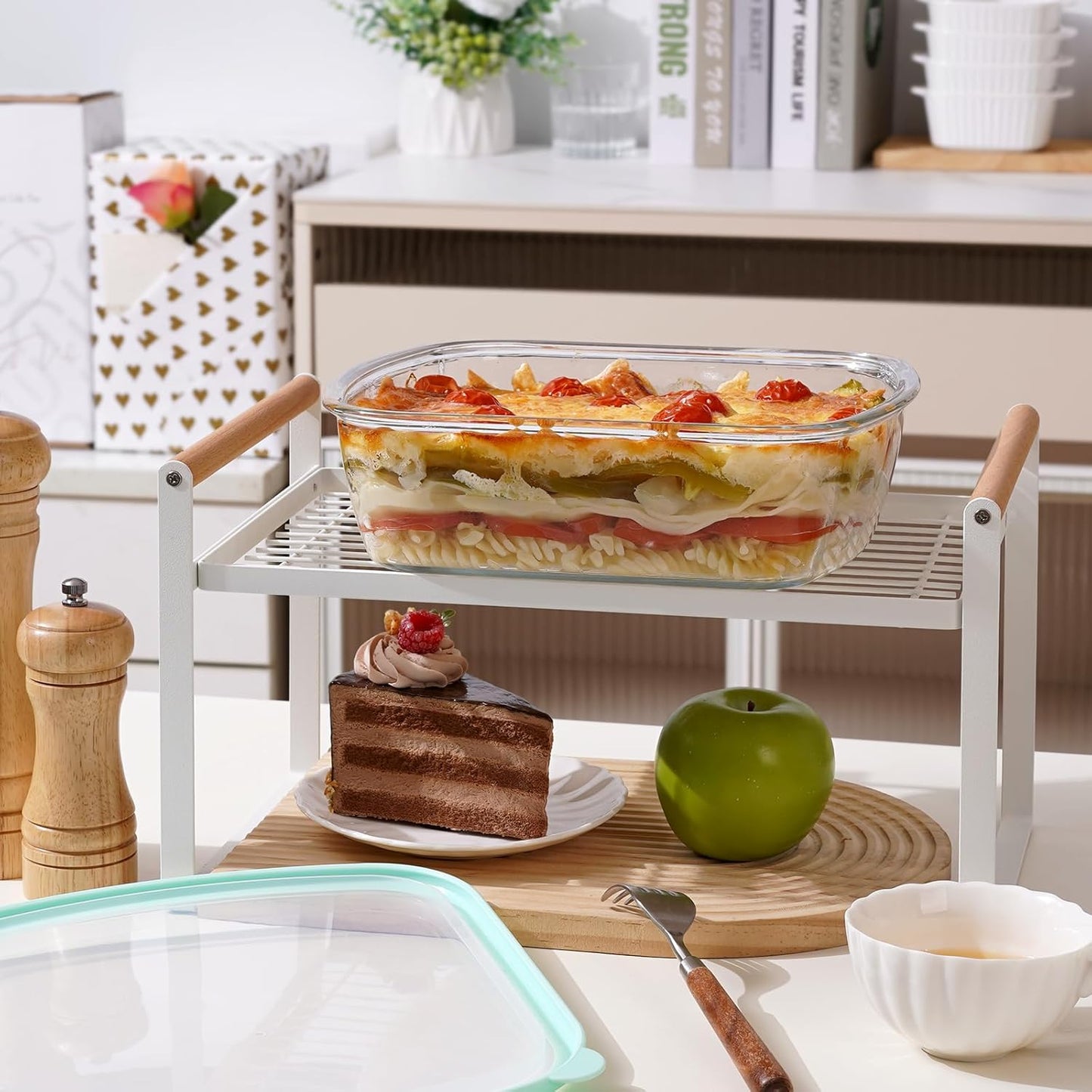 NUTRIUPS 9 x 9 Glass Baking Dish with Lid, 9 x 9 Baking Pan, 2.75QT LARGE and DEEP Baking Dish for Oven (Green, 2.6L)