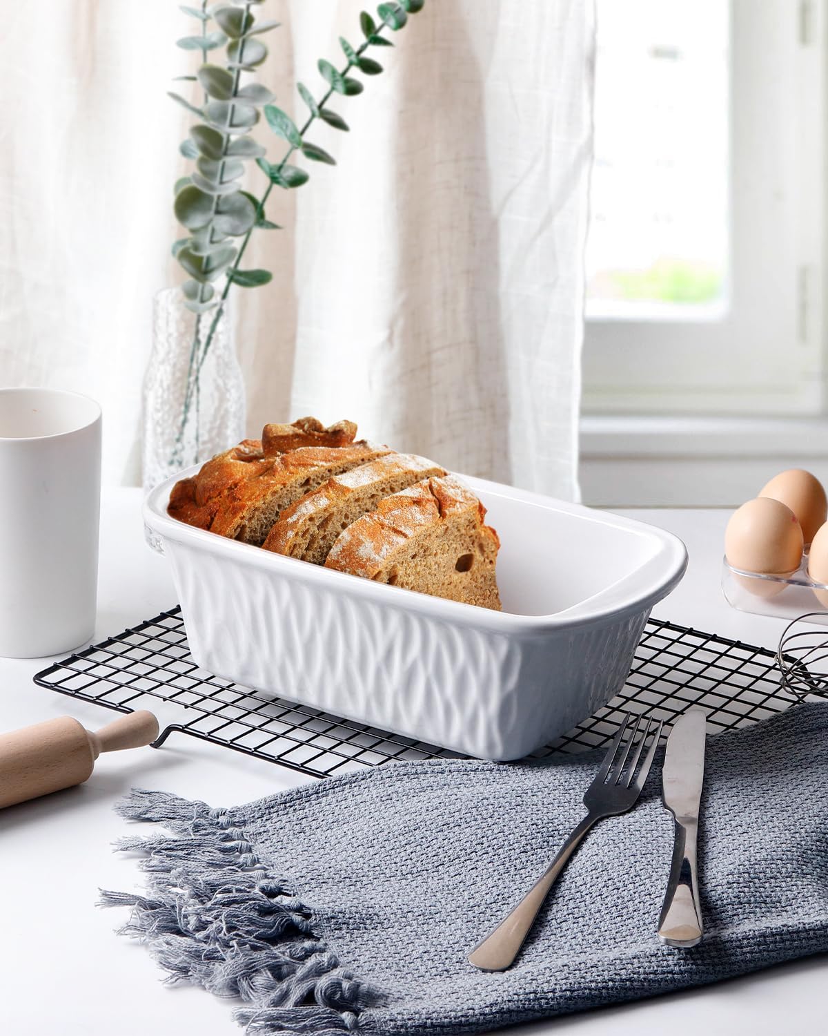 NUTRIUPS 9 x 6 Inch Rectangular Ceramic Loaf Pan for Baking Bread (White)