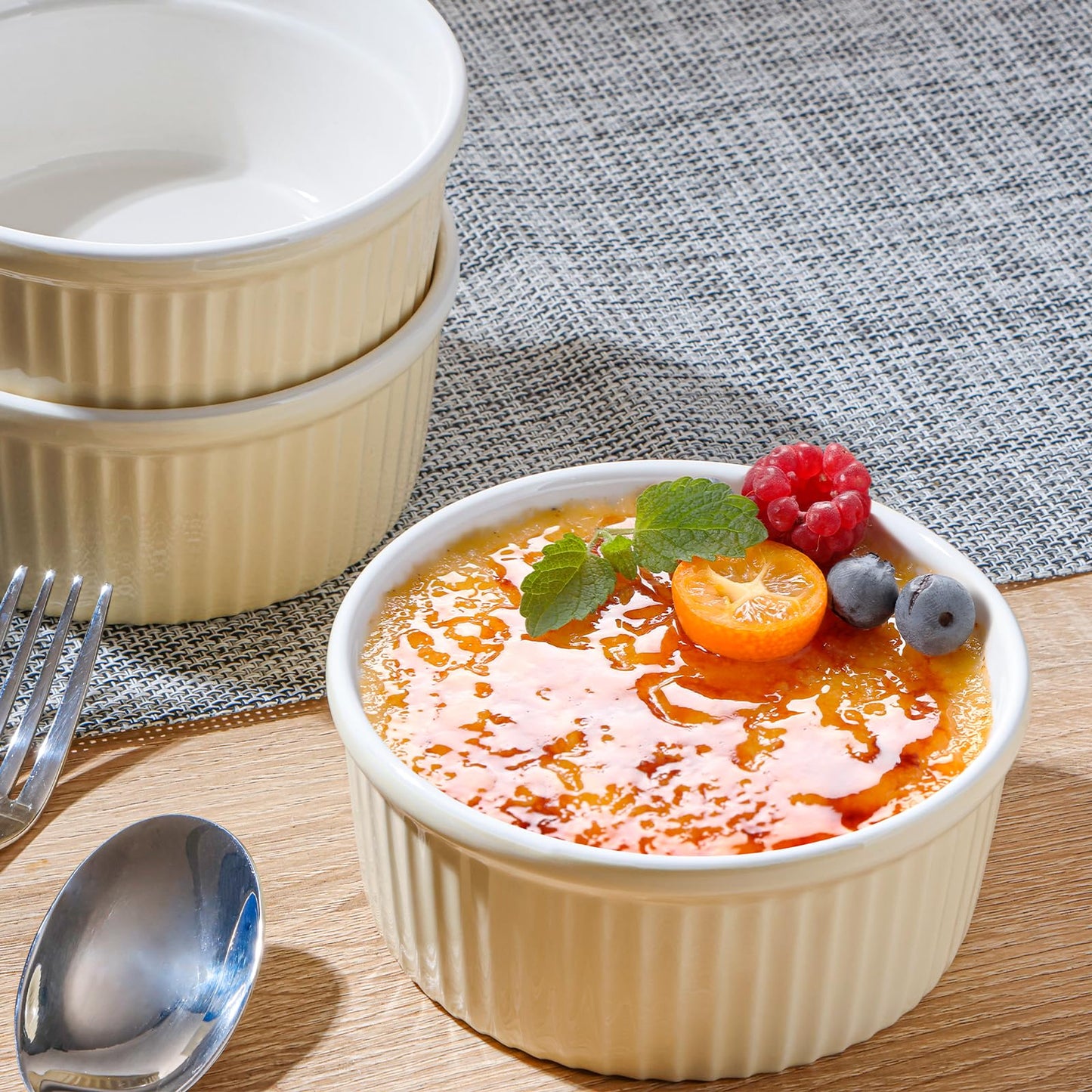 NUTRIUPS Ceramic Ramekins 14oz Oven Safe Set of 4, Porcelain Pudding Cups for Creme Brulee Souffle, Ceramic Ramekins Set for Baking (Light Yellow)