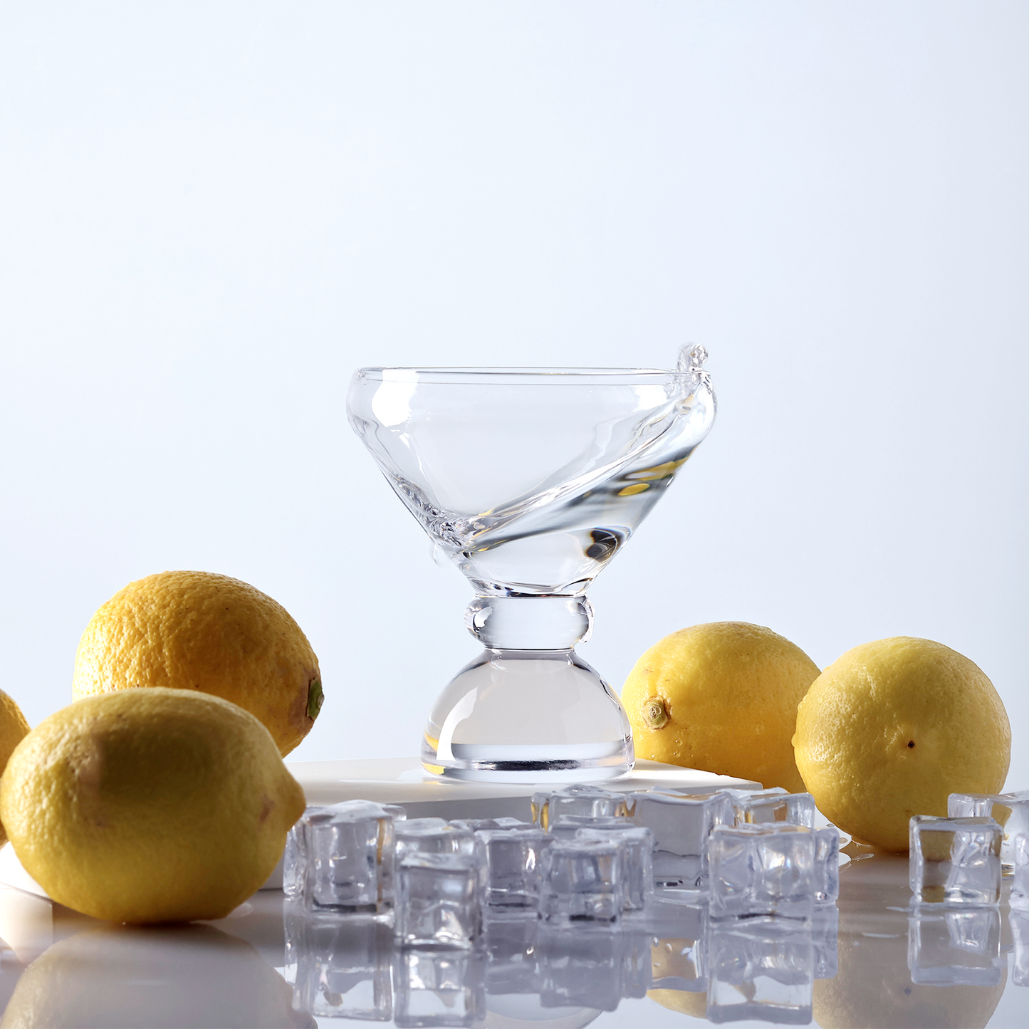 NUTRIUPS Hand-made Stemless Martini Glasses, 7oz Heavy-duty Solid Glass Base Cocktail Glasses, Aroma-Locking Rim Clear Glasses for Home Bar Party Gifts